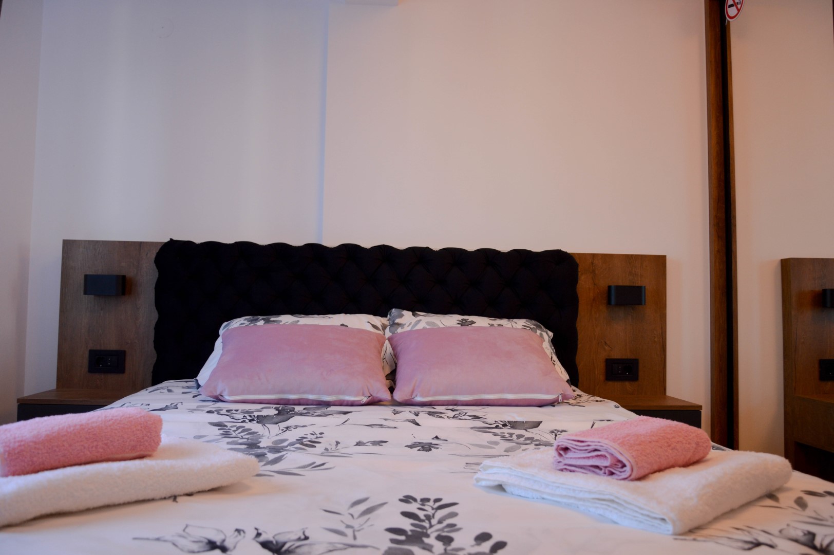 Delux apartments