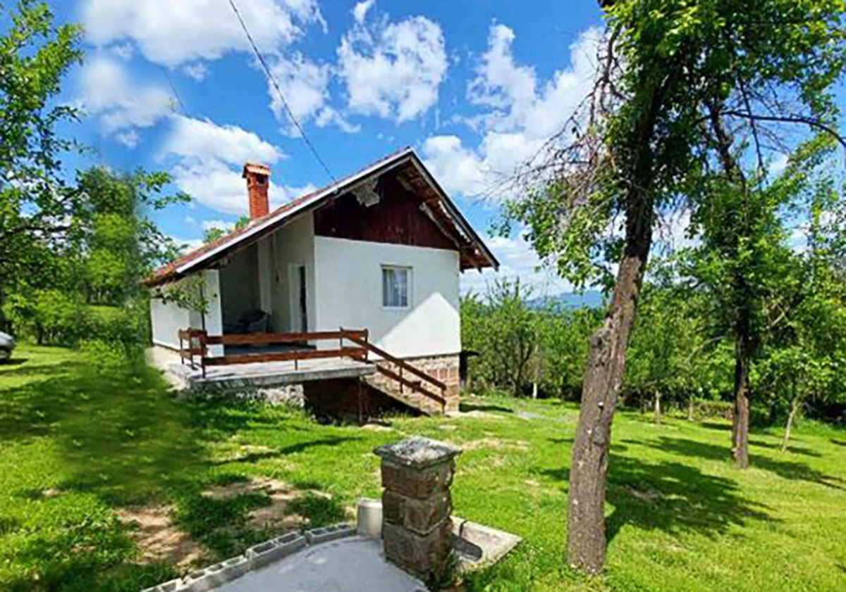 Викендица Гај